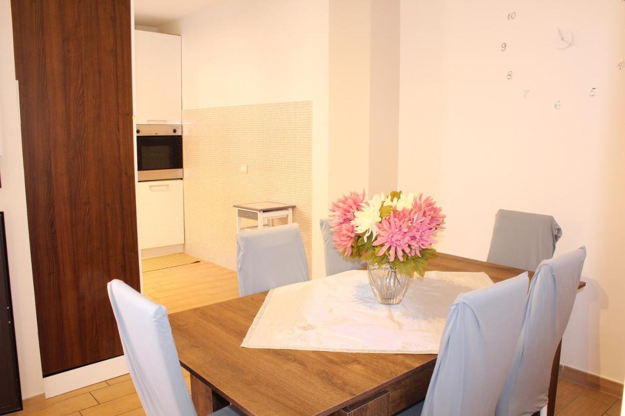 Villa Marchele 카리니 외부 사진