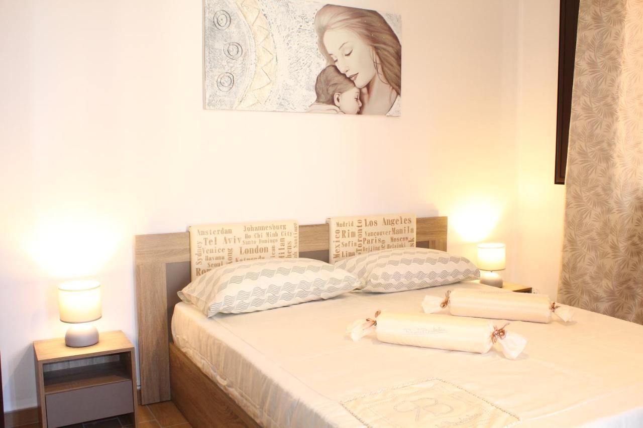 Villa Marchele 카리니 외부 사진
